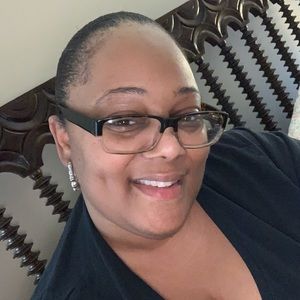 Meet your Posher, Wawnique